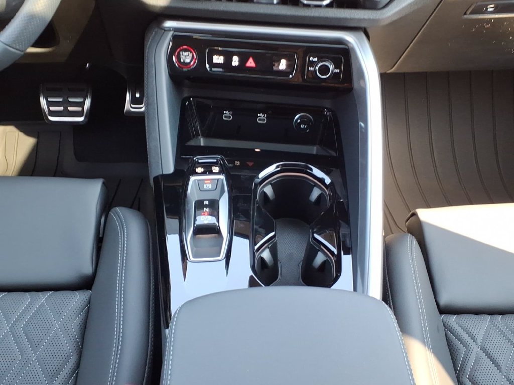 New 2026 Audi SQ5 Prestige AWD/4WD image 21
