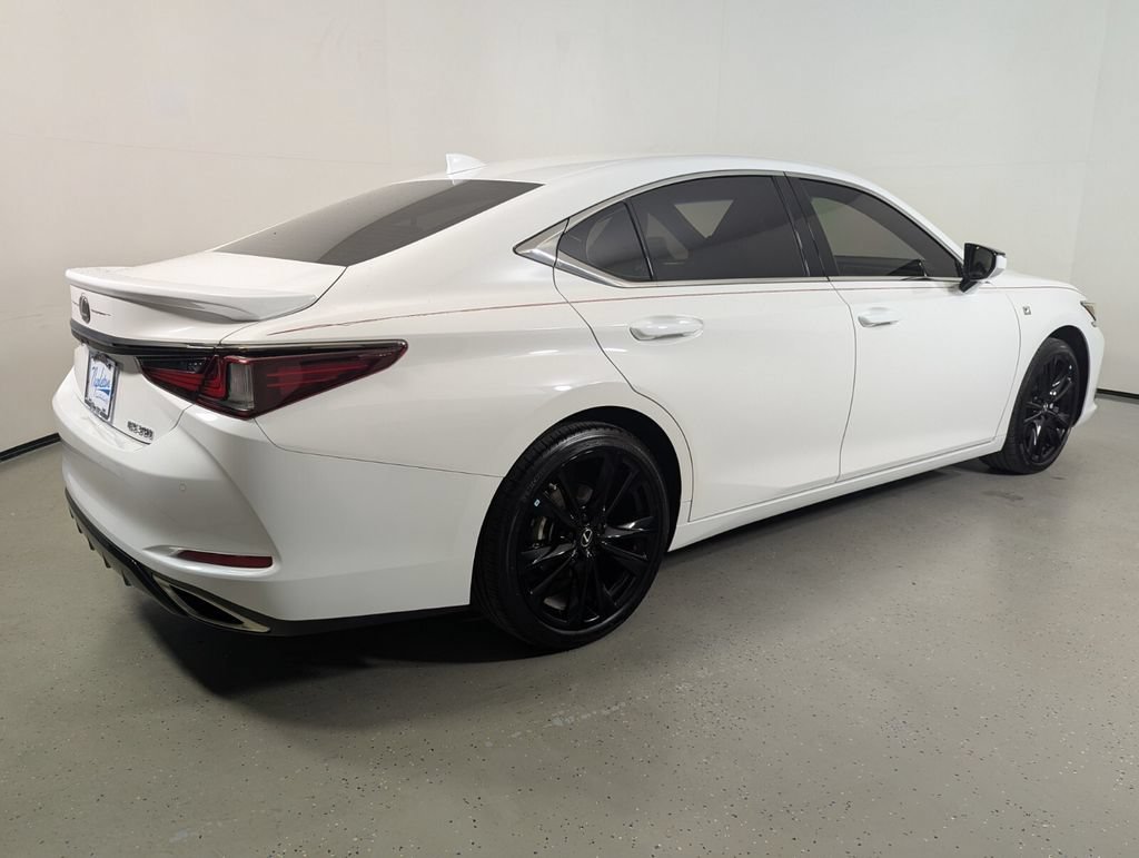 Used 2024 Lexus ES 350 F Sport w/ Accessory Package (Z2) FWD image 8