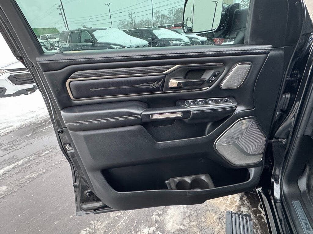 Used 2021 RAM 1500 Limited AWD/4WD image 10