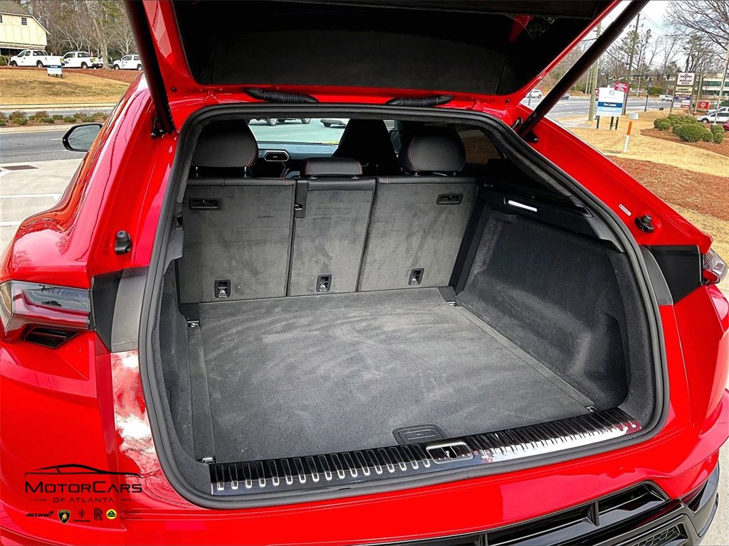 Used 2023 Lamborghini Urus S image 32