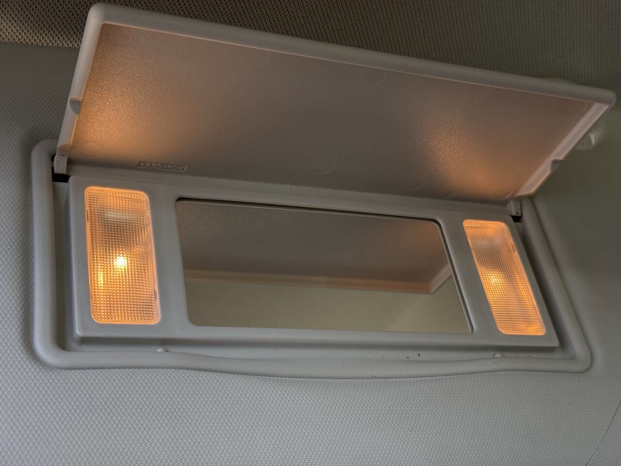 Used 2015 Ford C-MAX SE image 23