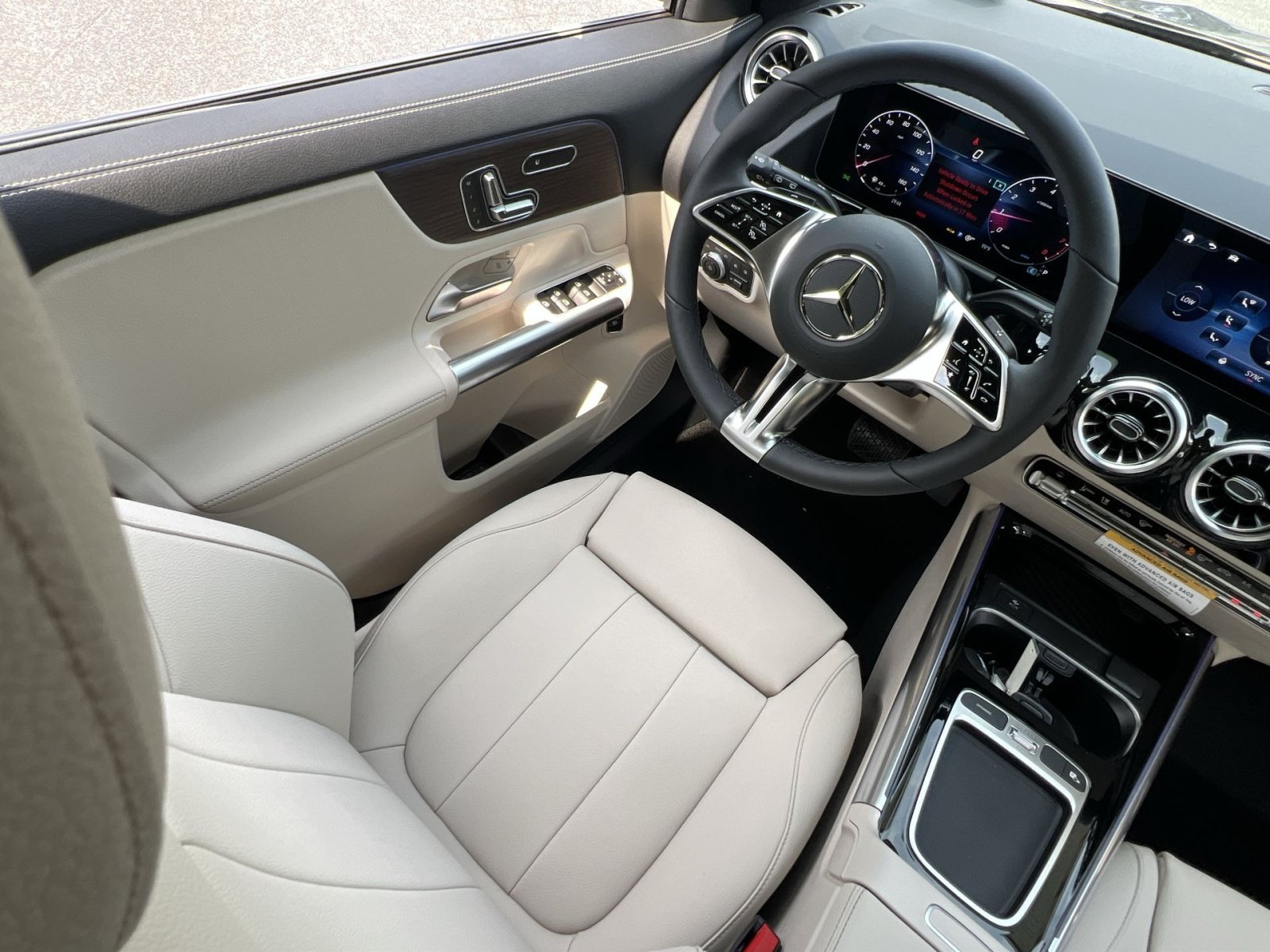 New 2026 Mercedes-Benz GLA 250 4MATIC image 16