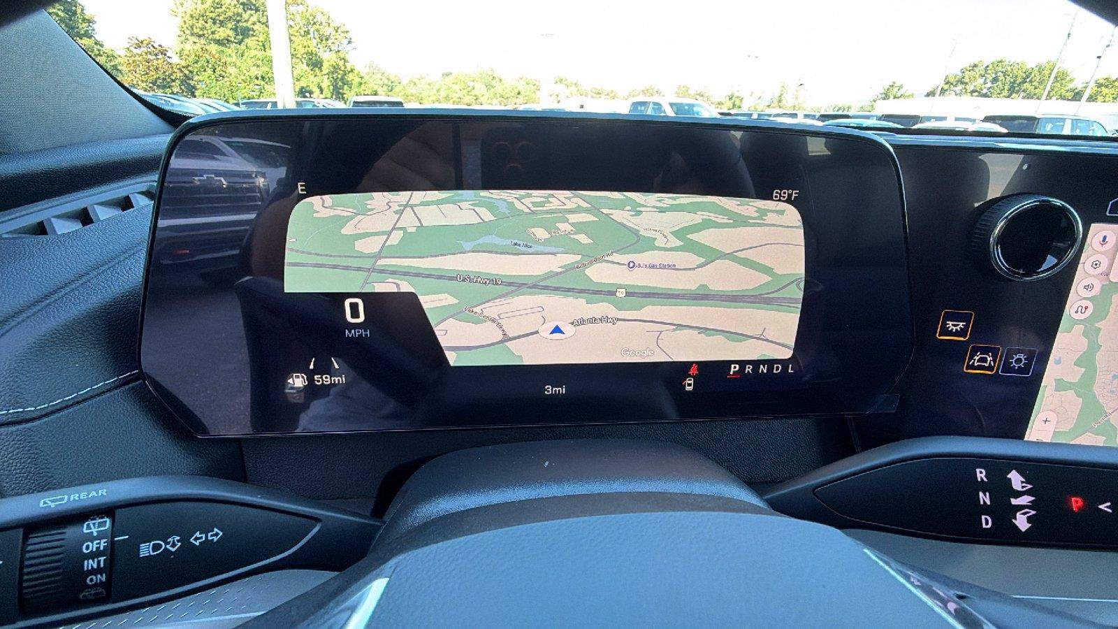 New 2027 Chevrolet Traverse LT FWD image 26