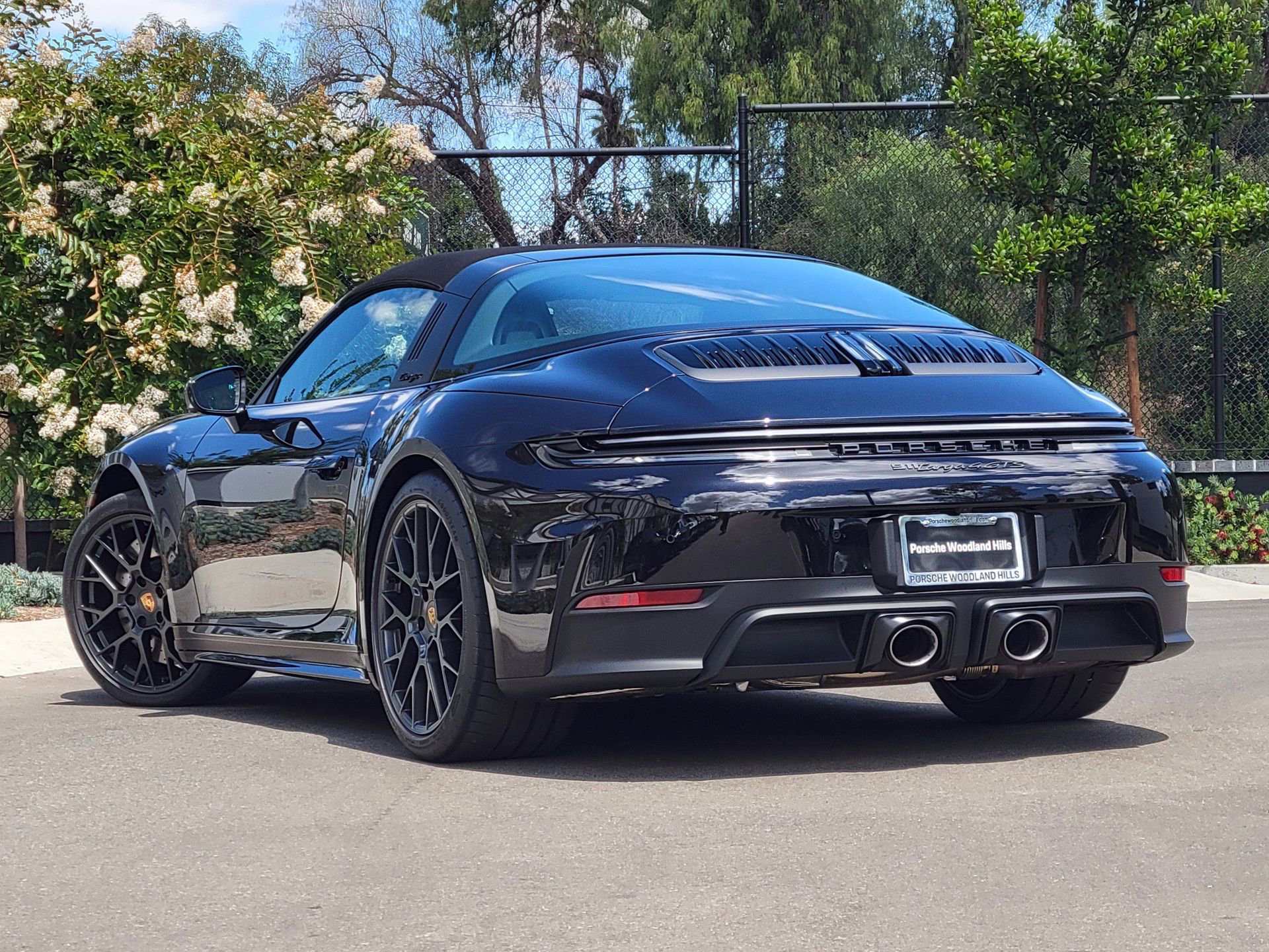 Used 2026 Porsche 911 Targa 4 GTS AWD/4WD image 3