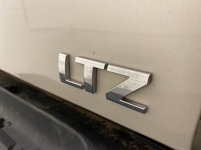 Used 2009 Chevrolet Silverado 2500 LTZ w/ Safety Package AWD/4WD image 32