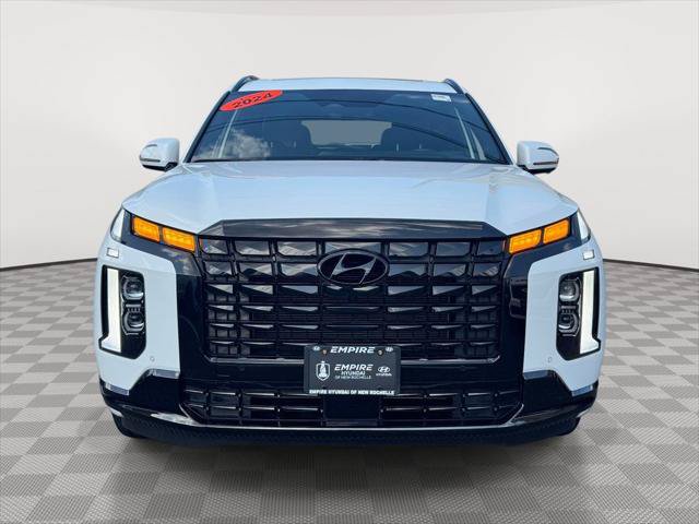 Used 2024 Hyundai Palisade Calligraphy AWD/4WD image 2
