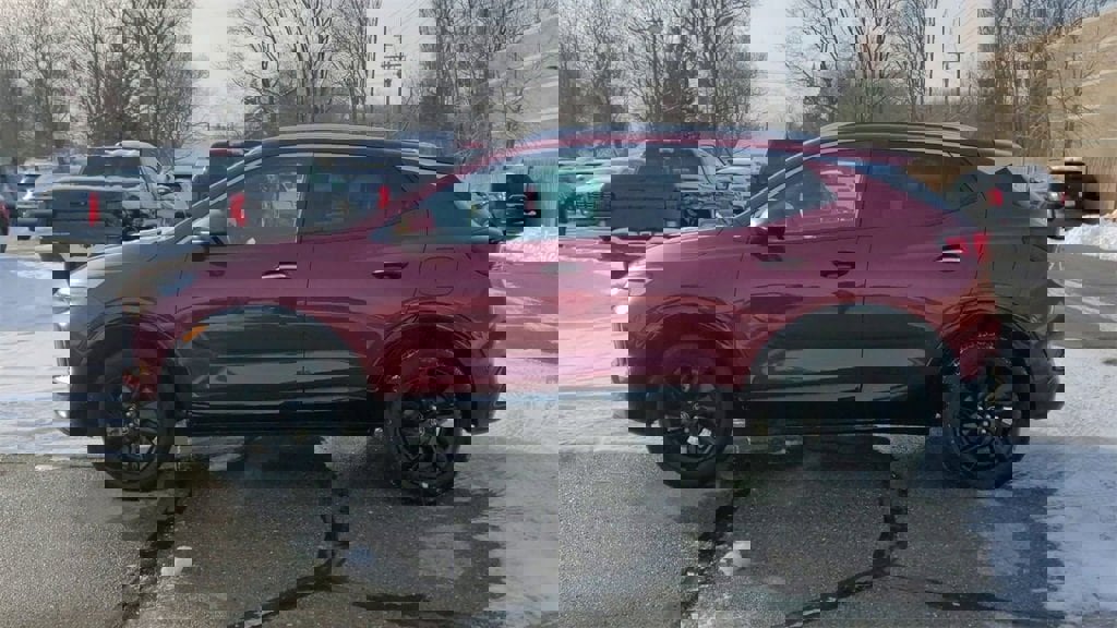 Certified 2024 Buick Encore GX Sport Touring image 5