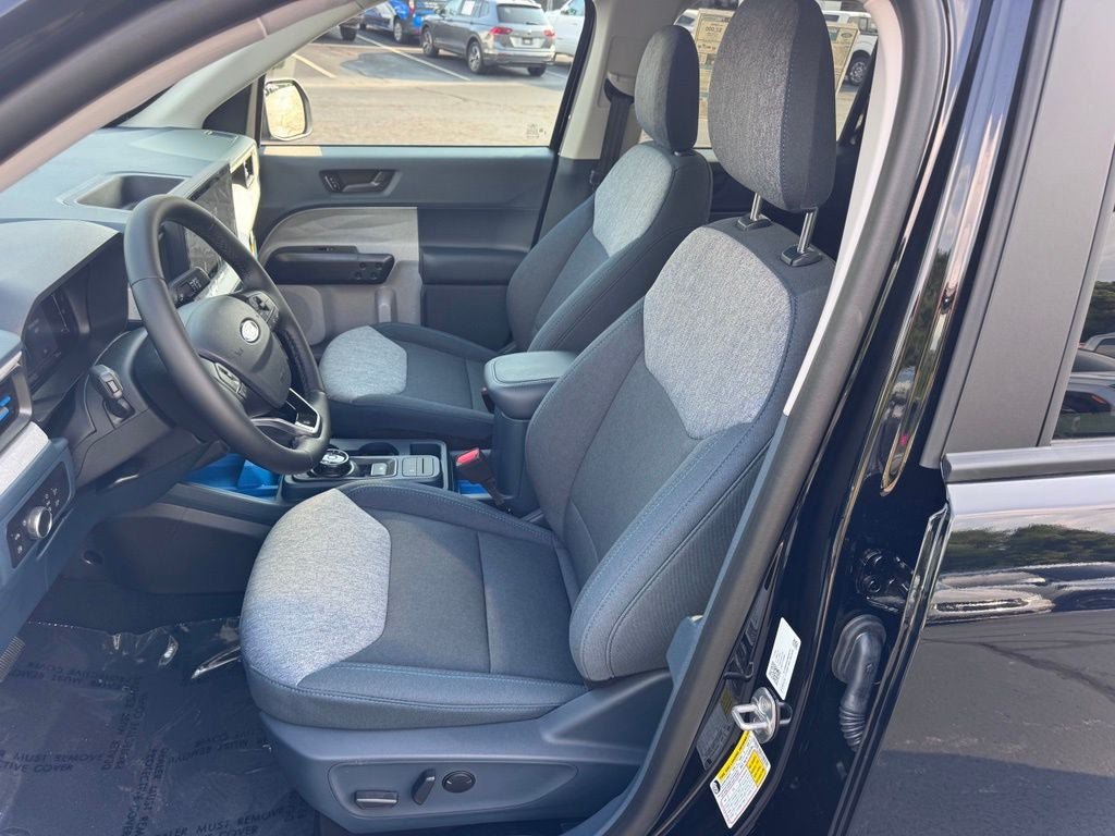 New 2026 Ford Maverick XLT w/ XLT Luxury Package FWD image 19