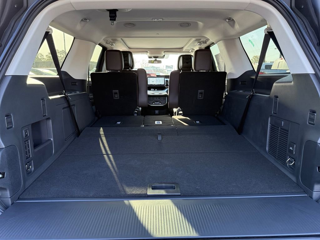 New 2026 Ford Expedition Max Platinum w/ Platinum Ultimate Package image 17