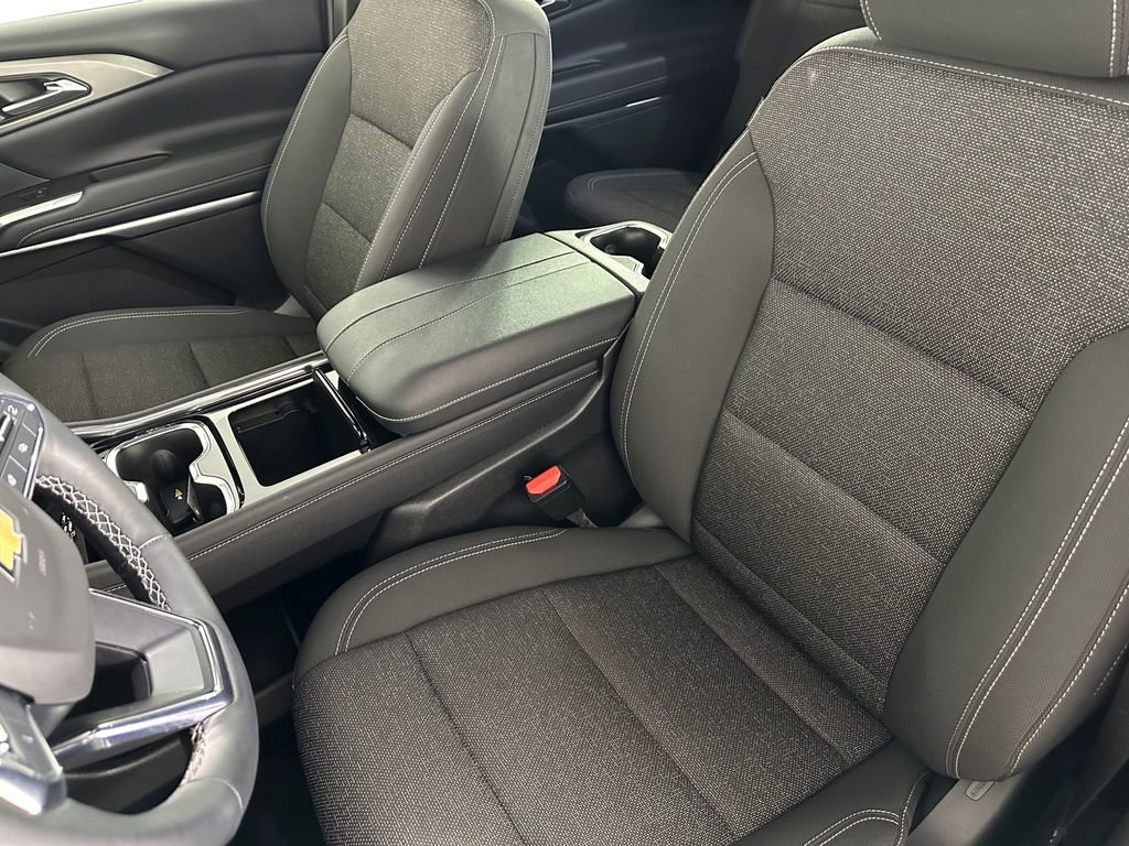 Used 2024 Chevrolet Traverse LT w/ LPO, Floor Liner Package image 26