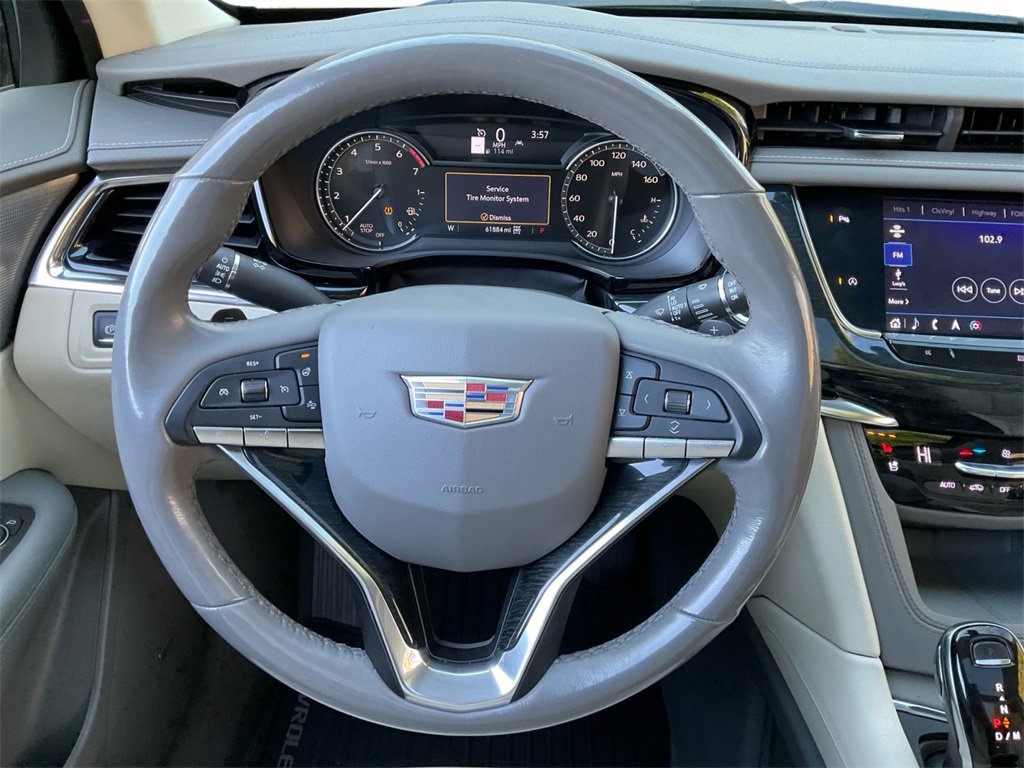 Used 2020 Cadillac XT6 Premium Luxury image 17