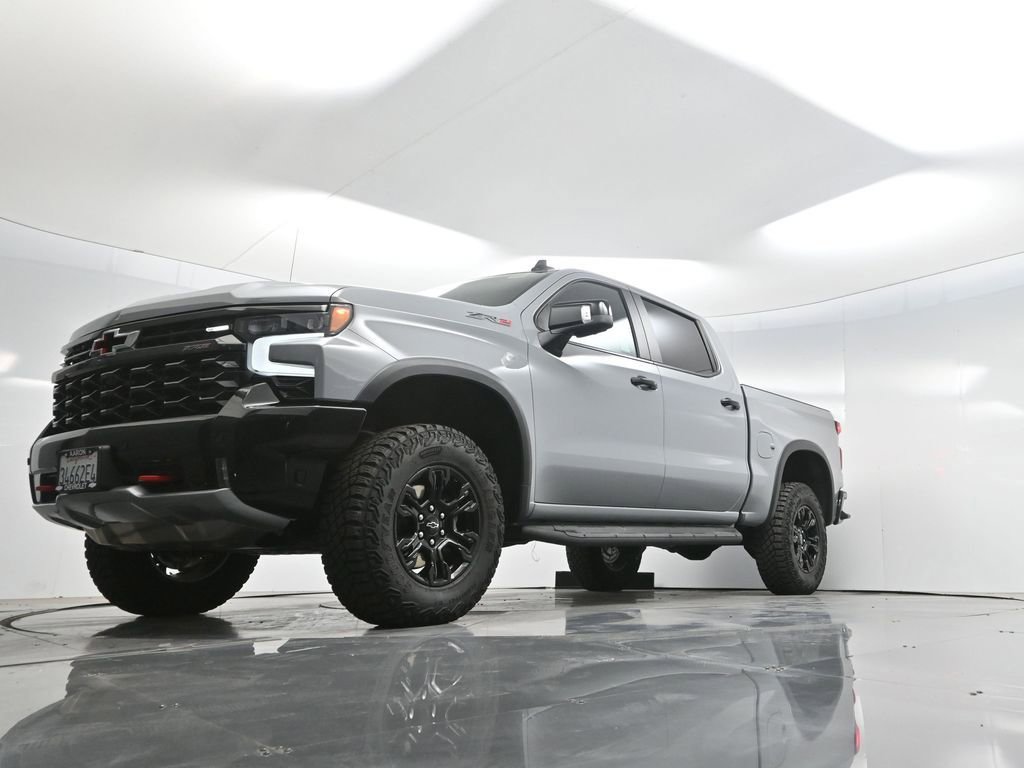 Used 2025 Chevrolet Silverado 1500 ZR2 w/ Technology Package AWD/4WD image 66