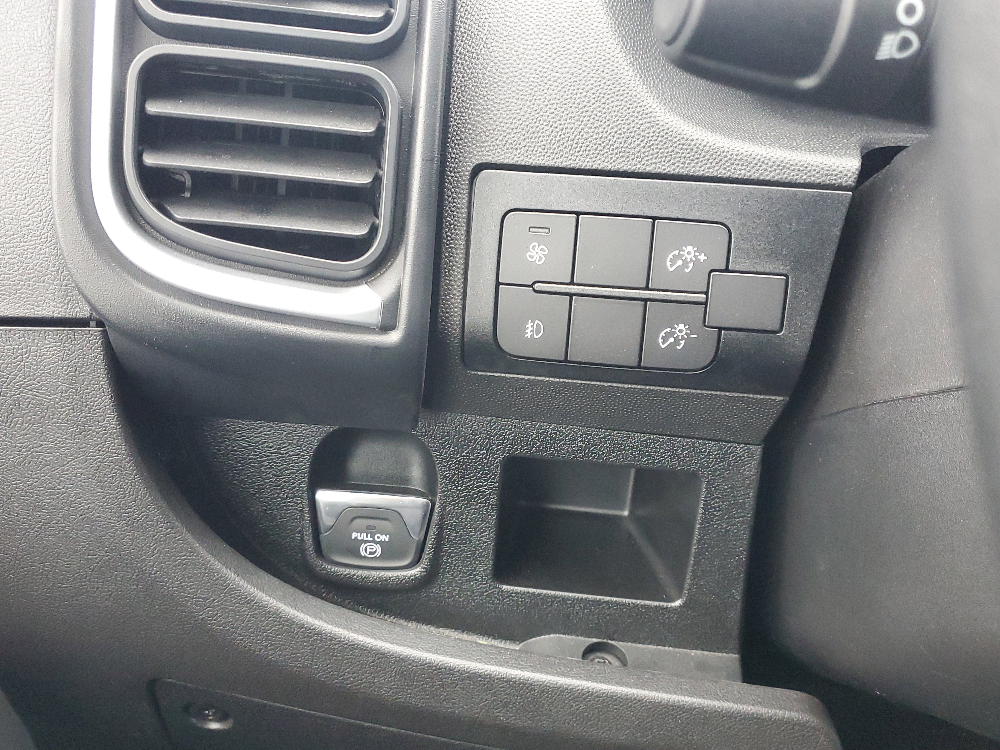 Used 2025 RAM ProMaster 2500 w/ Quick Order Package 22G SLT image 12