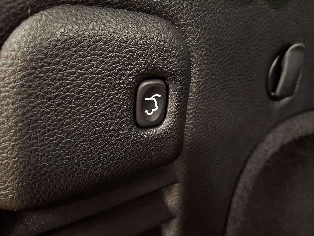 Used 2020 Jeep Grand Cherokee Trailhawk w/ Premium Lighting Group image 27