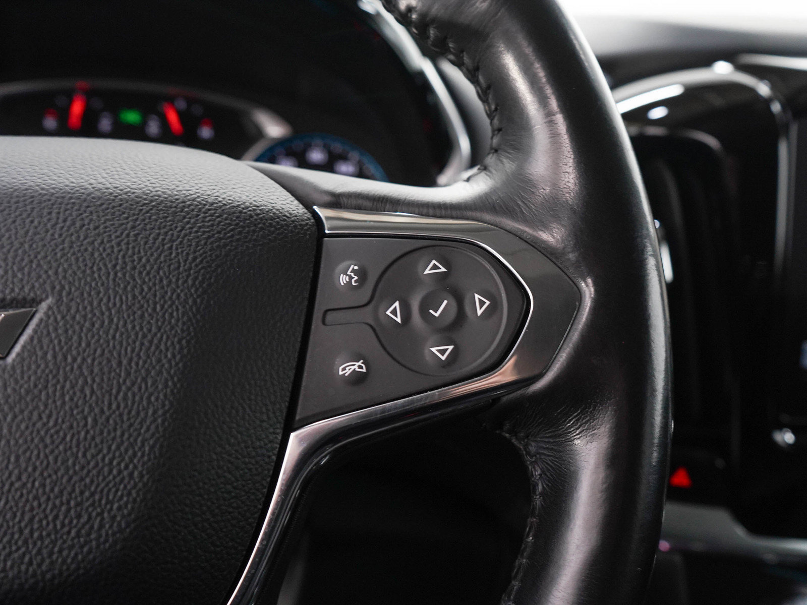 Used 2019 Chevrolet Traverse LT AWD/4WD image 27