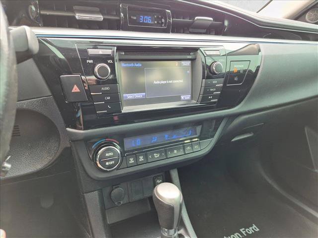 Used 2015 Toyota Corolla S FWD image 14