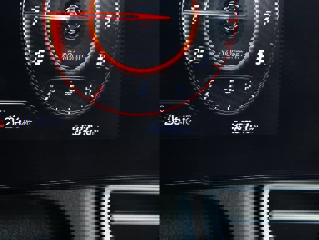 Certified 2022 Hyundai Elantra Limited image 31