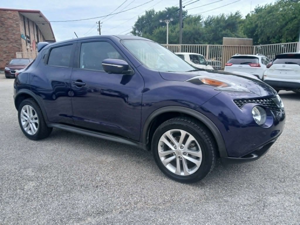Used 2015 Nissan Juke SL FWD image 3