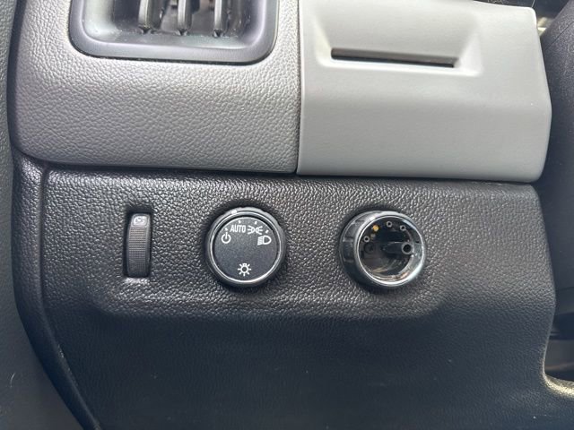 Used 2018 Chevrolet Colorado W/T w/ Custom Special Edition image 21