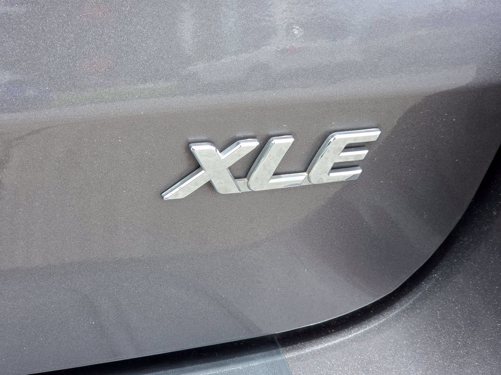 Used 2020 Toyota Sienna XLE Premium FWD image 9