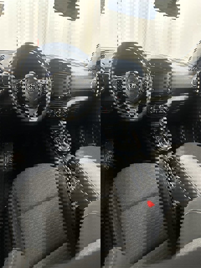 Used 2020 Kia Soul S image 21