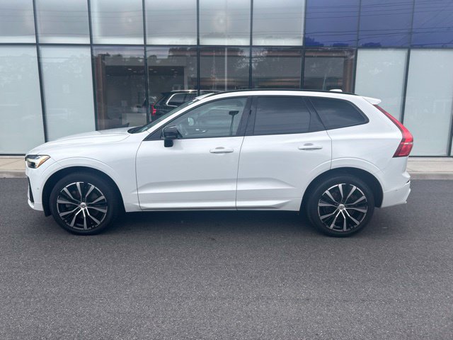 Used 2023 Volvo XC60 B6 Ultimate w/ Climate Package AWD/4WD image 2