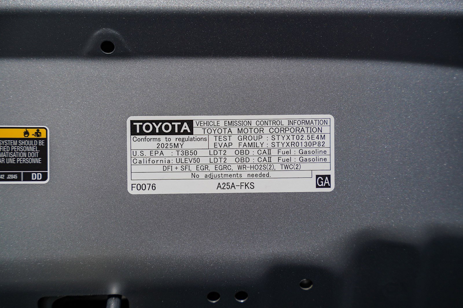 New 2025 Toyota RAV4 XLE image 15