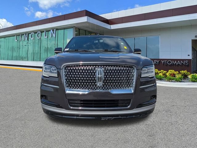 Used 2022 Lincoln Navigator L Reserve AWD/4WD image 9