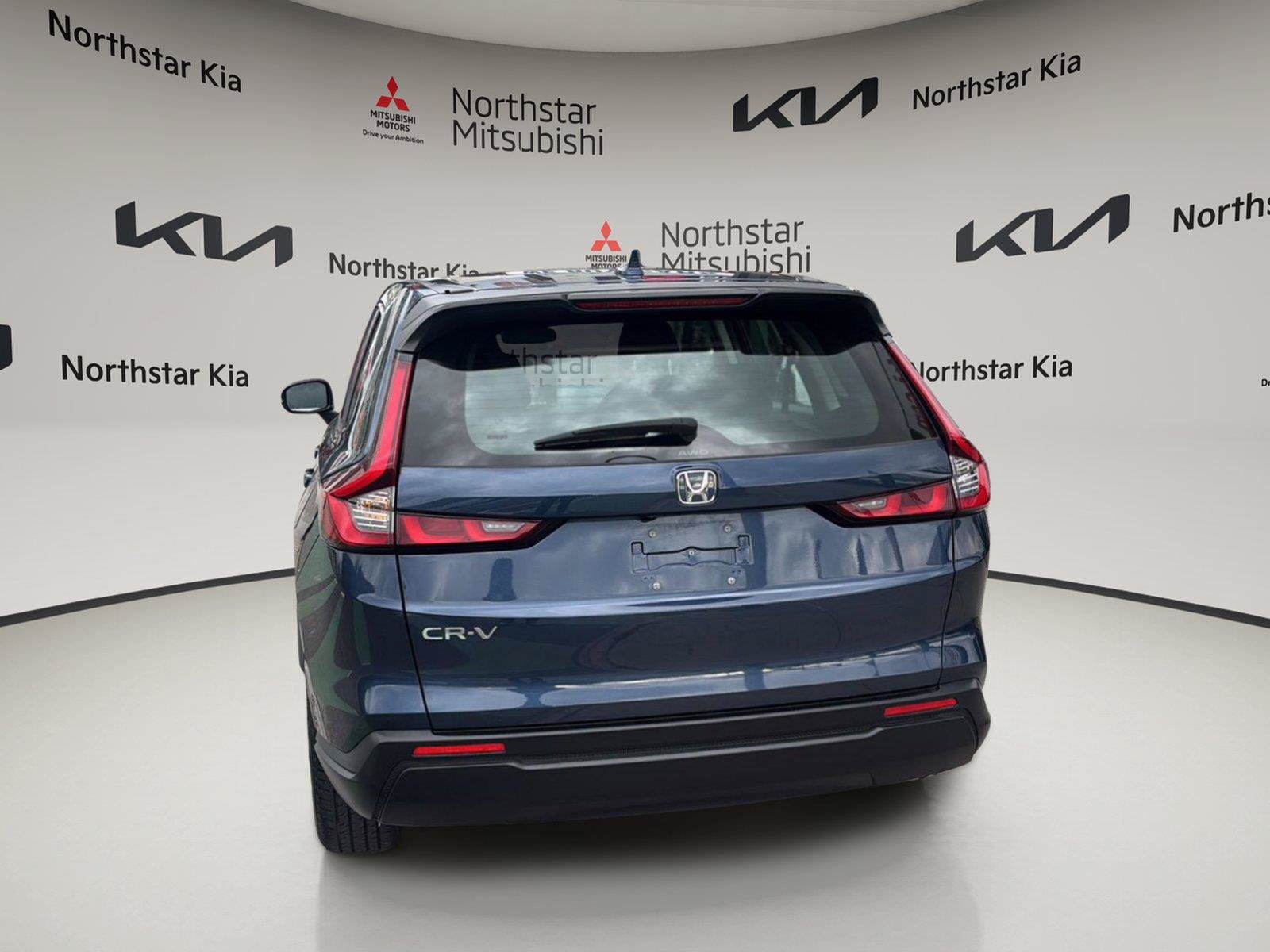 Used 2024 Honda CR-V LX image 6