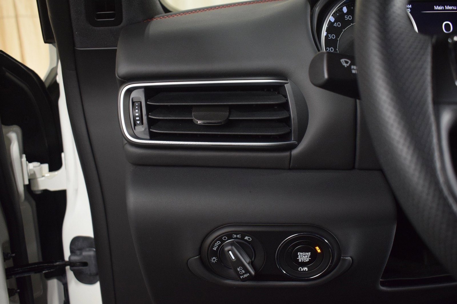 Certified 2022 Maserati Levante GT image 29