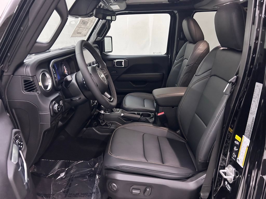 New 2026 Jeep Gladiator Sport AWD/4WD image 12