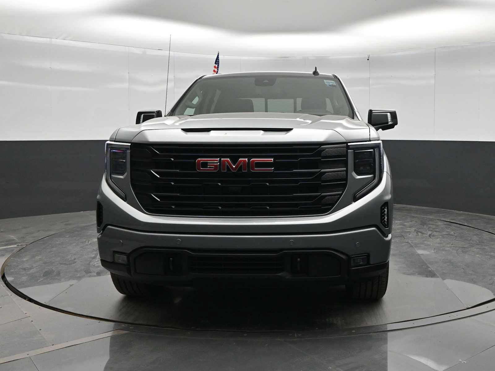 New 2026 GMC Sierra 1500 Elevation w/ Preferred Package AWD/4WD image 3