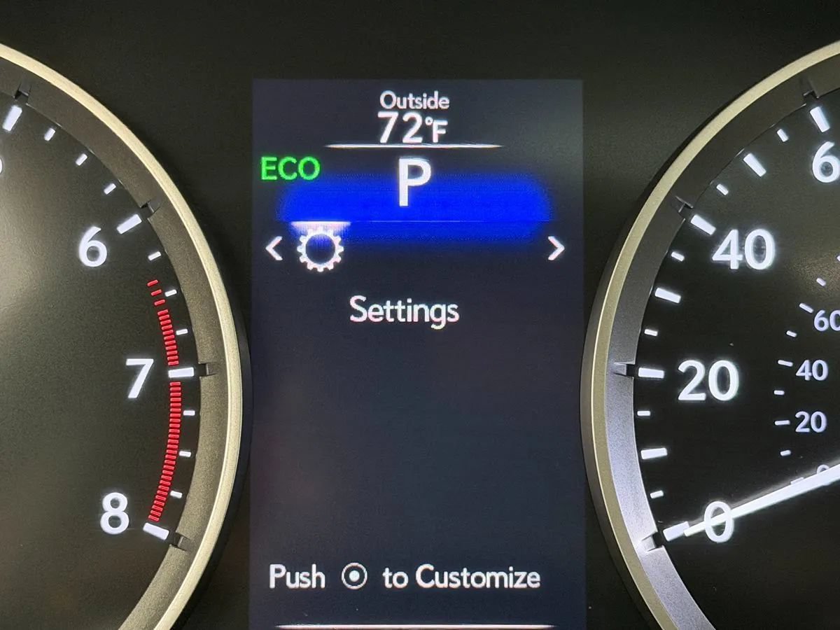 Used 2015 Lexus IS 250 AWD w/ Navigation System Package image 11