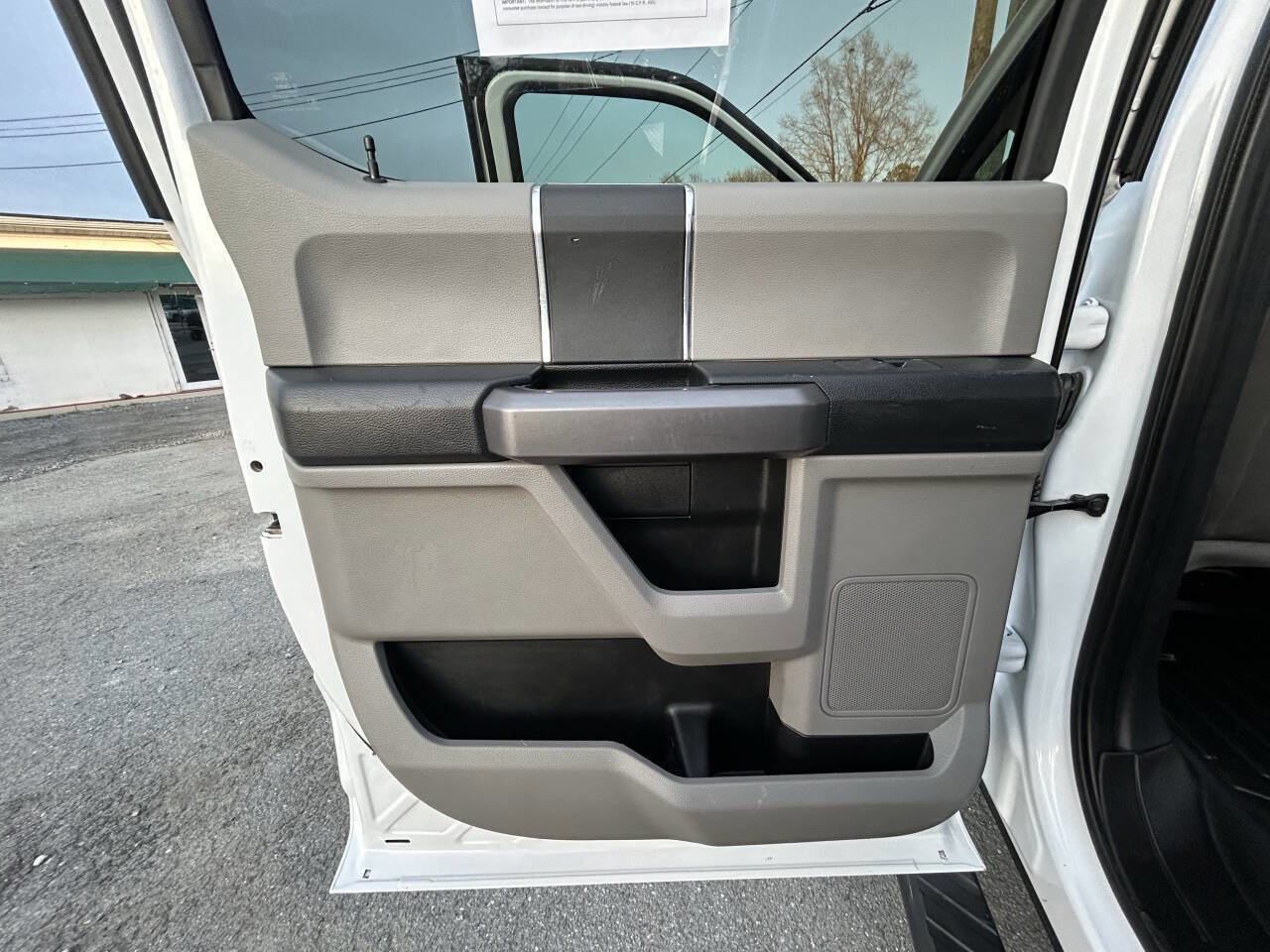 Used 2019 Ford F250 XLT w/ XLT Value Package image 24