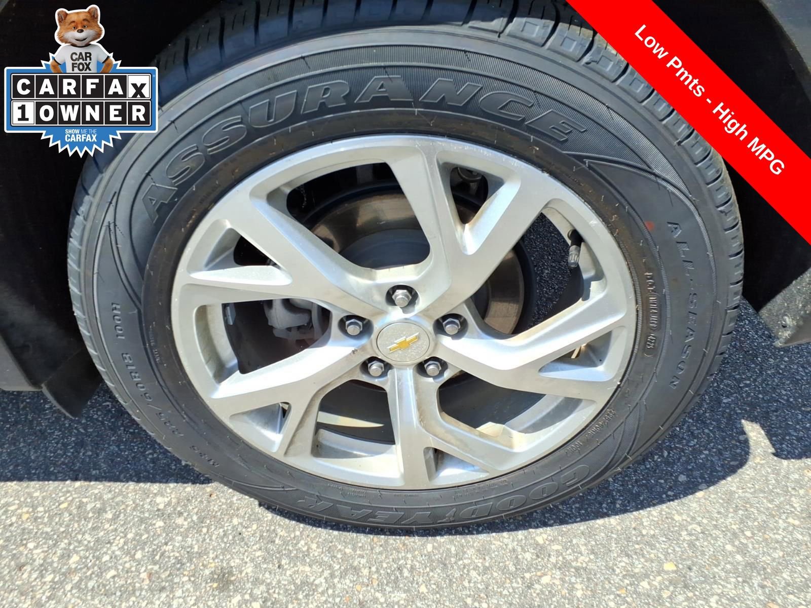Used 2020 Chevrolet Equinox LT FWD image 10