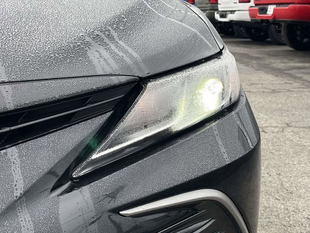 Used 2024 Toyota Camry LE image 9