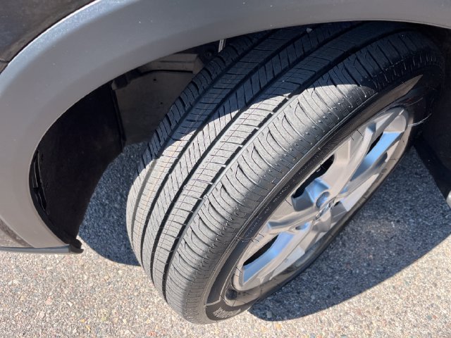 Certified 2024 Honda HR-V LX image 29