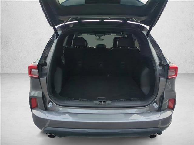 Used 2024 Ford Escape ST-Line w/ Cold Weather Package image 6