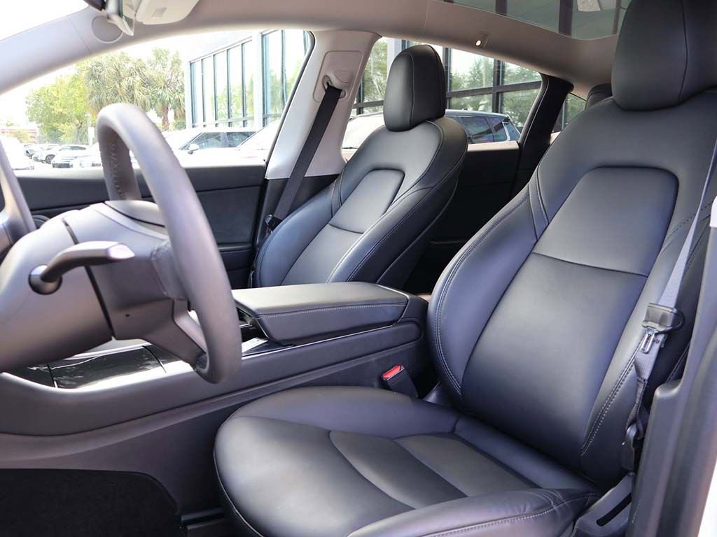 Used 2021 Tesla Model Y Long Range image 38