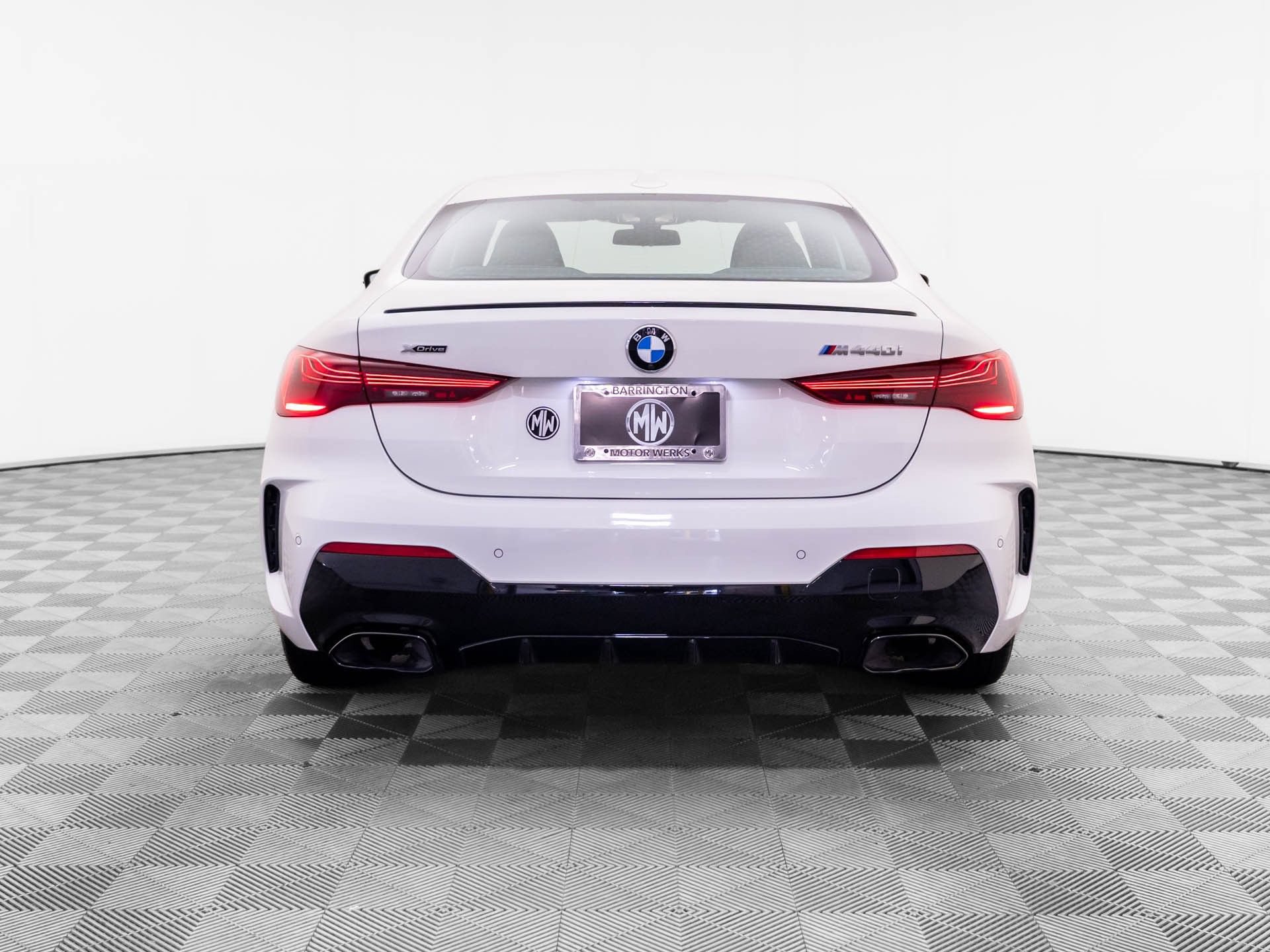 Used 2026 BMW 440i xDrive Coupe w/ Premium Package AWD/4WD image 4