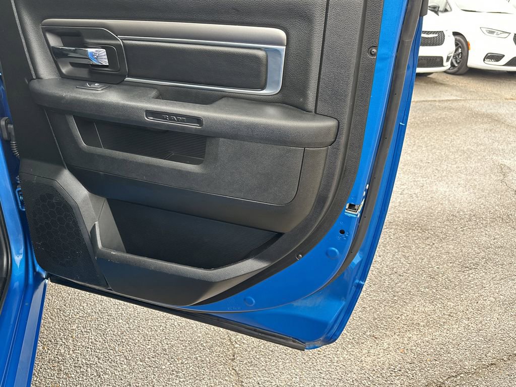 Used 2024 RAM 1500 Classic Warlock image 32