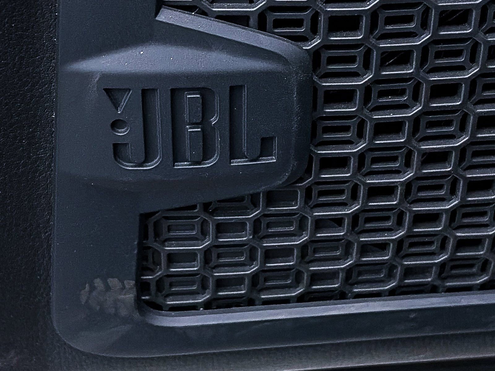 Used 2024 Toyota Tacoma TRD Off-Road w/ TRD Off Road Upgrade Package image 5