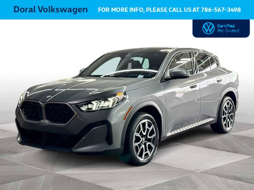 Used 2025 BMW X2 xDrive28i image 4