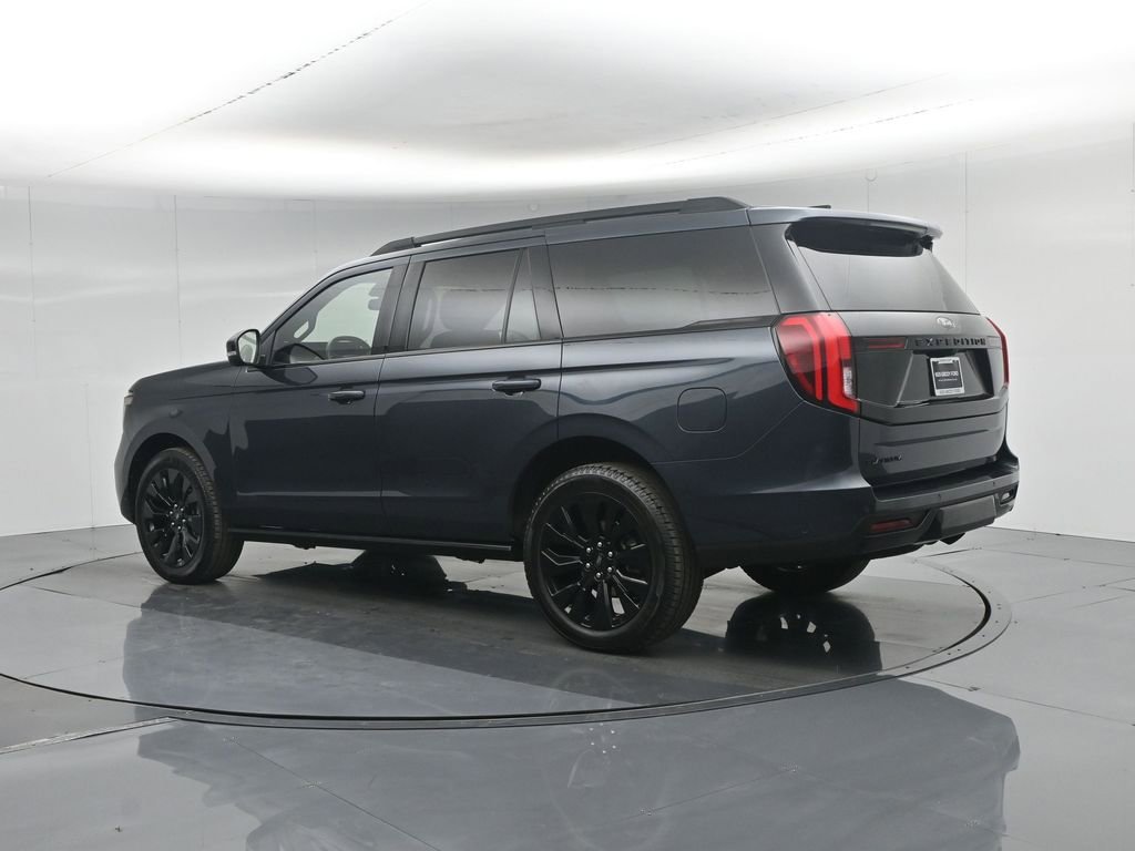 Used 2025 Ford Expedition Platinum w/ Stealth Appearance Package image 7