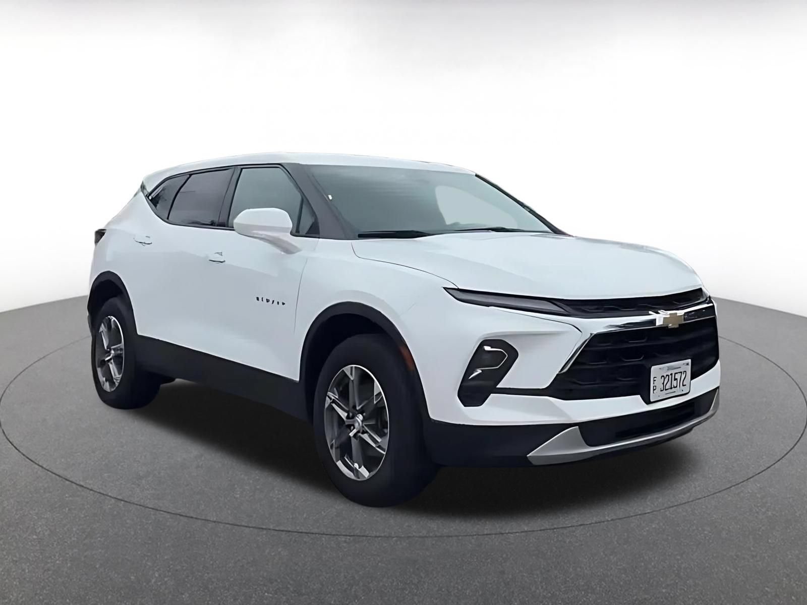 Used 2025 Chevrolet Blazer LT FWD video 2