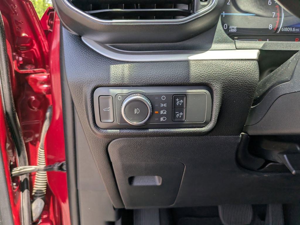 Used 2021 Ford Explorer XLT w/ Equipment Group 202A image 26