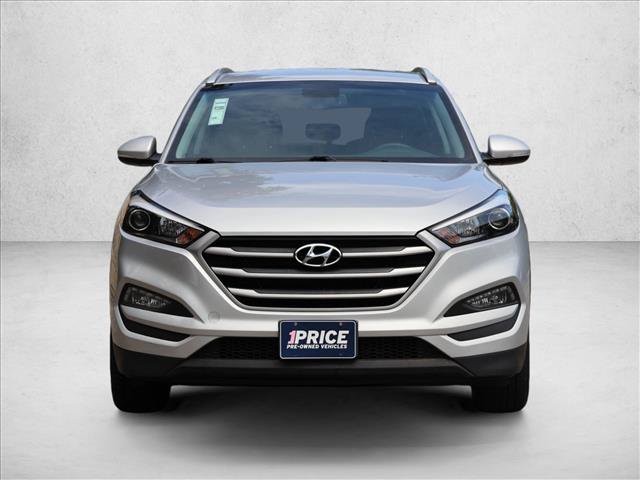 Used 2017 Hyundai Tucson SE Plus w/ Cargo Package FWD image 2