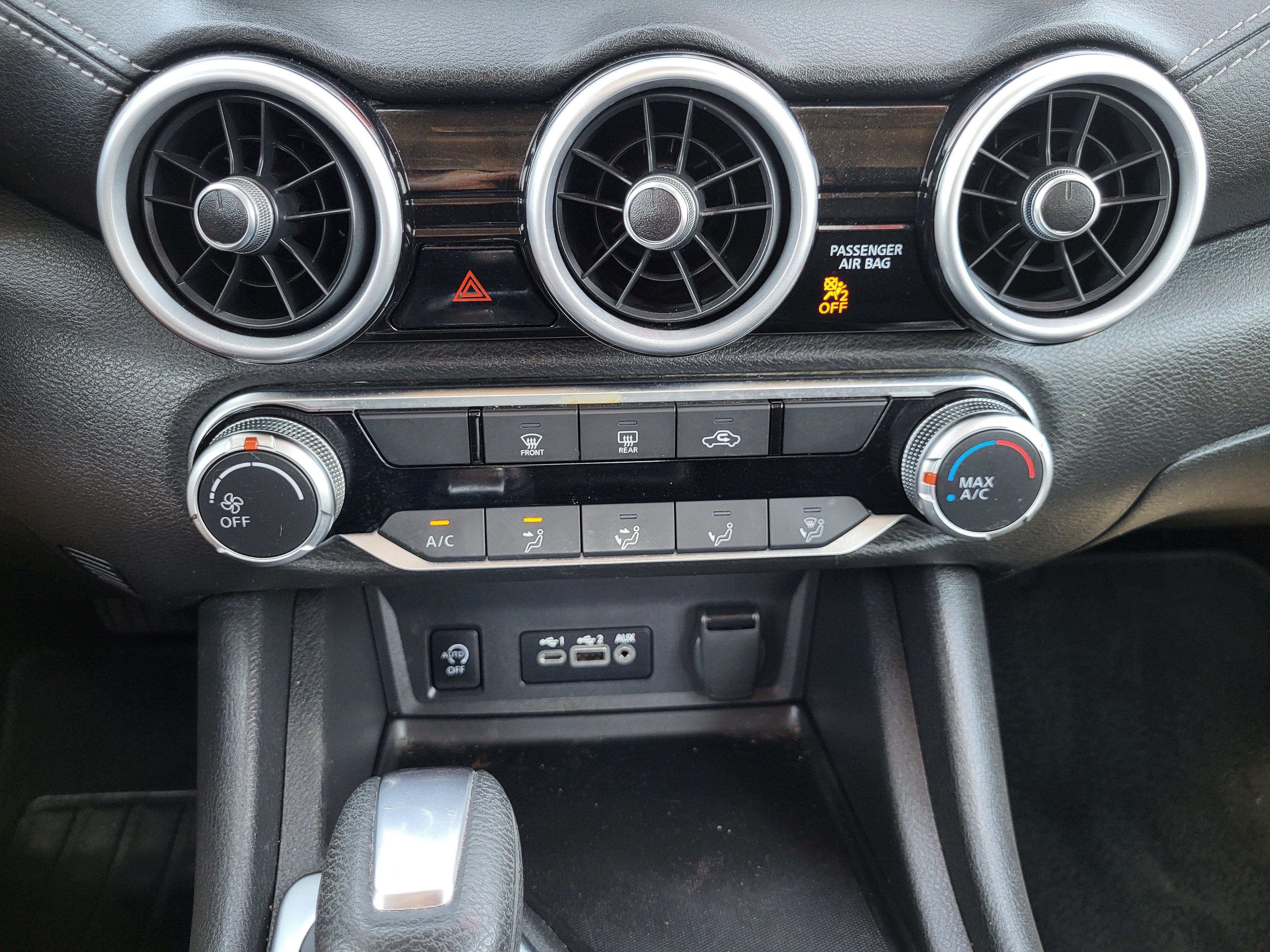 Certified 2025 Nissan Sentra SV FWD image 20
