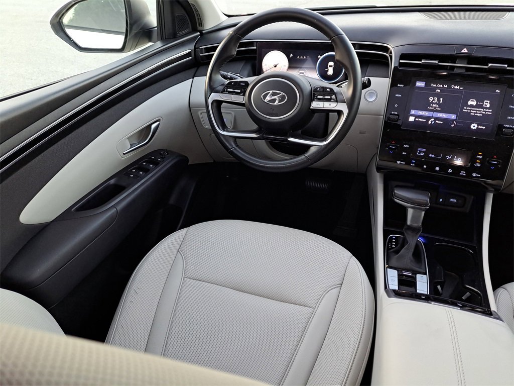 Used 2023 Hyundai Tucson SEL w/ Convenience Package image 9