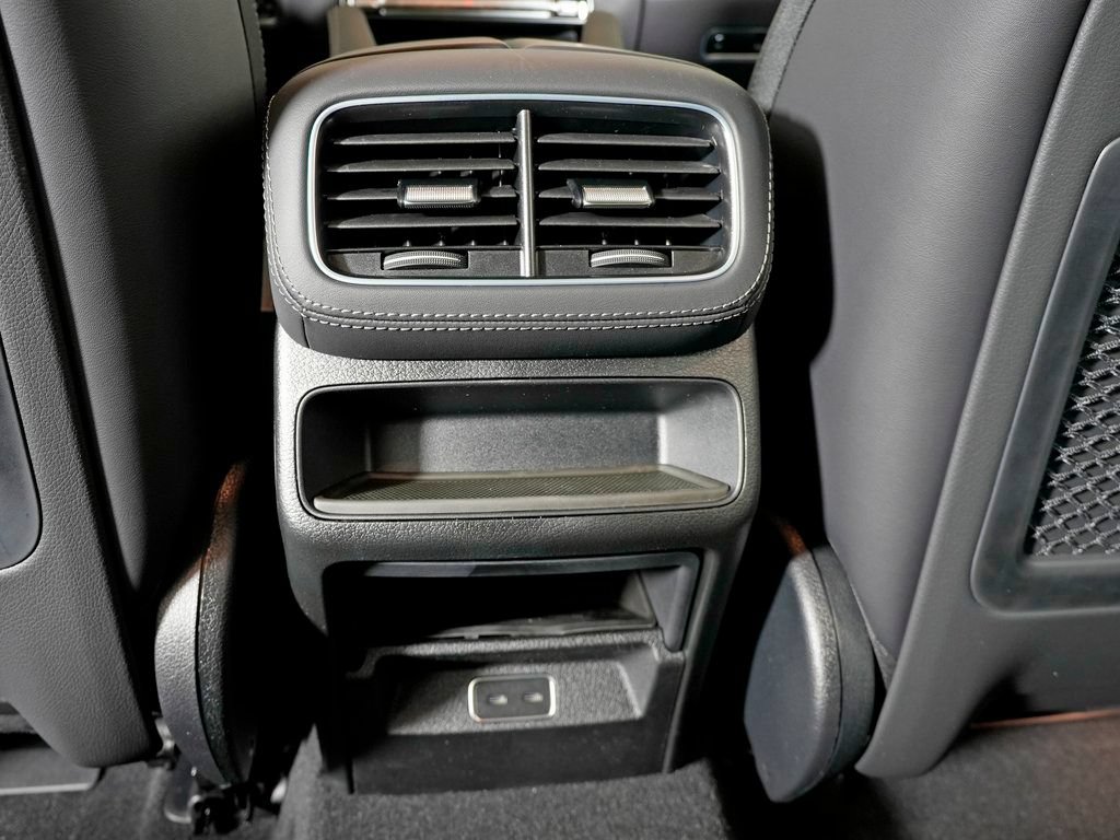 Certified 2026 Mercedes-Benz GLE 53 AMG 4MATIC image 31